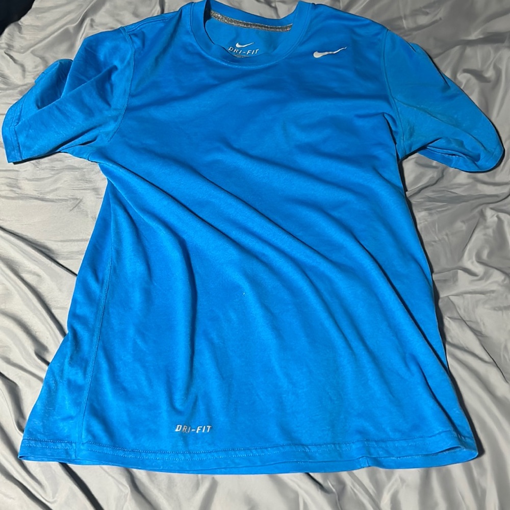 Nike Dri Fit Tshirt. Size Small, great condition